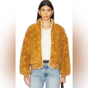 This is the Great Fleece Jacket